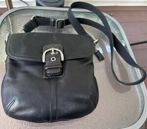 Coach Vintage Soho Buckle Black Crossbody EUC Mint
